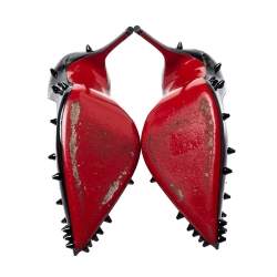 مملوكة مسبقًا حذاء كعب عالي كريستيان لوبوتان مزخرف بسبايك مزين بألماس جلد لامع أسود مقاس 37.5