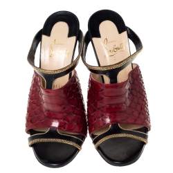 Pre Owned Christian Louboutin Black/Red Leather And Python Chain Embellished Akenana Sandals Size 37