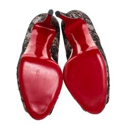 Pre Owned حذاء كعب عالي كريستيان لوبوتان "فيري بريفي" بمقدمة مفتوحة دانتيل و ساتان أسود/ وردي مقاس 39.5