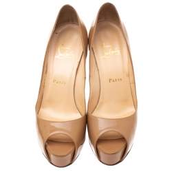 مملوكة مسبقًا Christian Louboutin Beige Patent Leather New Very Prive Peep Toe Platform Pumps Size 38