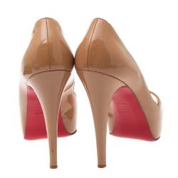 مملوكة مسبقًا Christian Louboutin Beige Patent Leather New Very Prive Peep Toe Platform Pumps Size 38