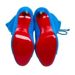 مملوكة مسبقًا Christian Louboutin Light Blue Perforated Suede Jennifer Wrap Boots Size 41