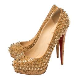 مملوكة مسبقًا Christian Louboutin Beige Patent Leather Cork Alti Spike Platform Pumps Size 39