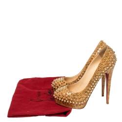 مملوكة مسبقًا Christian Louboutin Beige Patent Leather Cork Alti Spike Platform Pumps Size 39