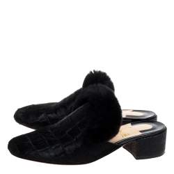 مملوكة مسبقًا حذاء سلايد كريستيان لوبوتان "بوديفا" فرو و شعر عجل مطيوع نقشة التمساح أسود مقاس 36