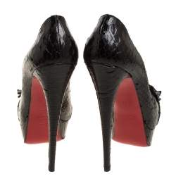 مملوكة مسبقًا Christian Louboutin Black Python Madame Butterfly Peep Toe Pumps Size 39