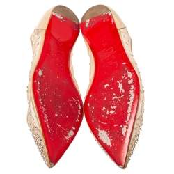 Pre Owned حذاء باليرينا فلات كريستيان لوبوتان فوليس ستراس مقدمة مدببة شبكة مزخرفة بيج مقاس 40