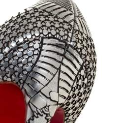 مملوكة مسبقًا حذاء كعب عالى كريستيان لوبوتان قصة ليزر كريستالي جلد فضي مقاس 37.5