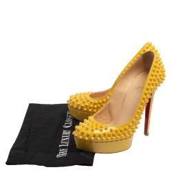 Pre Owned حذاء كعب عالي كريستيان لوبوتان بيانكا مرصع سبايك نعل سميك جلد لامع أصفر مقاس 39