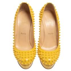 Pre Owned حذاء كعب عالي كريستيان لوبوتان بيانكا مرصع سبايك نعل سميك جلد لامع أصفر مقاس 39