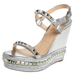Pre Owned Christian Louboutin Silver Leather Pyraclou Pyadiam Studded Platform Ankle Strap Sandals Size 39