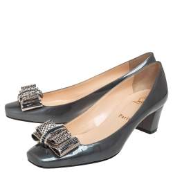 Pre Owned Christian Louboutin Green Patent Leather Hortensia Crystal Bow Pumps Size 38