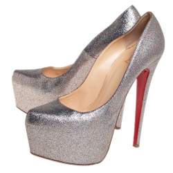 مملوكة مسبقًا حذاء كعب عالي كريستيان لوبوتان دافوديل جلد غليتر متعدد الألوان بنعل سميك مقاس 40