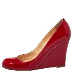 مملوكة مسبقًا حذاء كعب عالي كريستيان لوبوتان كعب روكي جلد لامع أحمر مقاس 39