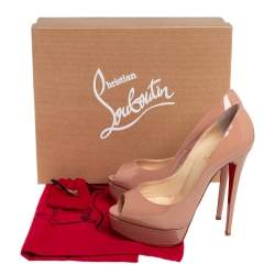 Pre Owned حذاء كعب عالي كريستيان لوبوتان ليدي جلد بيج لامع مقدمة مفتوحة مقاس 38