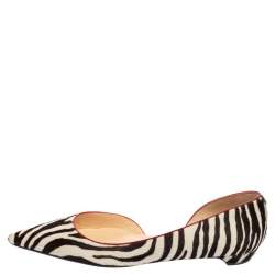 مملوكة مسبقًا Christian Louboutin Black/White Zebra Print Calf Hair Flats Size 39