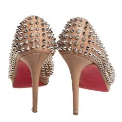 Pre Owned حذاء كعب عالي كريستيان لوبوتان يولاندا جلد بيج مرصع سبايكز مقدمة مفتوحة مقاس 35