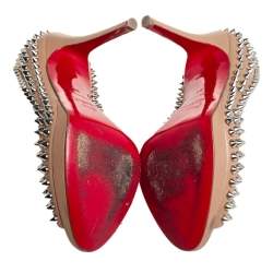 Pre Owned حذاء كعب عالي كريستيان لوبوتان يولاندا جلد بيج مرصع سبايكز مقدمة مفتوحة مقاس 35