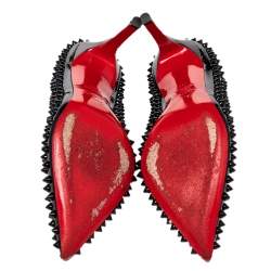 مملوكة مسبقًا Christian Louboutin Black Patent Leather Pigalle Spikes Pointed Toe Pumps Size 37