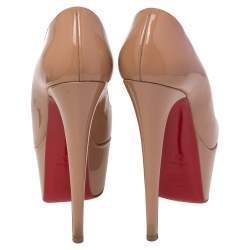Pre Owned Christian Louboutin Beige Patent Leather Jamie Platform Pumps Size 35