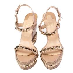 Pre Owned Christian Louboutin Beige Patent Leather Studded Cataclou Espadrille Wedge Sandals Size 40