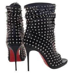 Pre Owned حذاء بوت كاحل كريستيان لوبوتان سلوشي مقدمة مفتوحة جوريلا جلد سبايك أسود مقاس 39.5