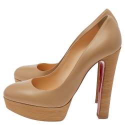 مملوكة مسبقًا Christian Louboutin Beige Leather Bibi Platform Pumps Size 38.5