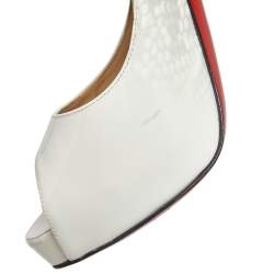 Pre Owned Christian Louboutin White Patent Leather Very Prive  Pumps Size 37.5
