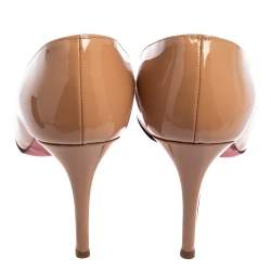 Pre Owned حذاء كعب عالي كريستيان لوبوتان بيغال جلد لامع بيج مقدمة مدببة مقاس 36.5