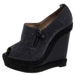 Pre Owned Christian Louboutin Grey/Black Fabric and Leather Deroba Wedge Espadrille Pumps Size 37
