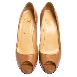 Christian Louboutin Beige Leather Very Prive Pumps Size 39.5