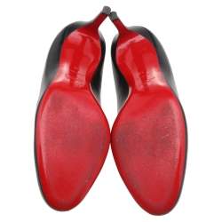 Pre Owned Christian Louboutin Black Leather Simple Pumps Size 39