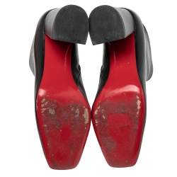 مملوكة مسبقًا Christian Louboutin  Black Leather Square Toe Ankle Boots Size 39