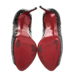 Pre Owned Christian Louboutin Two Tone Laser Cut Lace Patent And Leather Veramucha Peep Toe Pumps Size 37