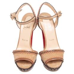 Pre Owned صندل كريستيان لوبوتان تريبي سيتي جلد نوبوك بيج مقاس 37