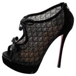 مملوكة مسبقًا حذاء بوتيز كريستيان لوبوتان مقدمة مفتوحة فيونكة امبيرالتا سويدي وجلد ودانتيل أسود مقاس 36