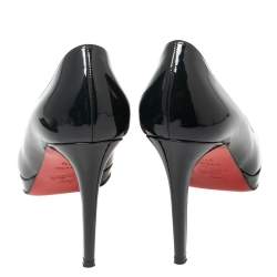 Pre Owned Christian Louboutin Black Patent Leather Simple Round-Toe Pumps Size 37.5