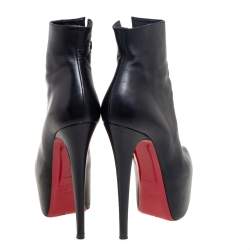 مملوكة مسبقًا حذاء بوت للكاحل كريستيان لوبوتان دافوديل جلد أسود مقاس 37