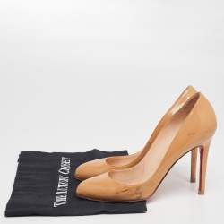 مملوكة مسبقًا حذاء كعب عالي كريستيان لوبوتان رون رون جلد لامع بيج مقاس 39