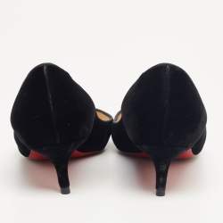 مملوكة مسبقًا Christian Louboutin Black Velvet Kitten Heel Pumps Size 40