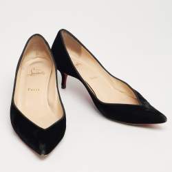 مملوكة مسبقًا Christian Louboutin Black Velvet Kitten Heel Pumps Size 40