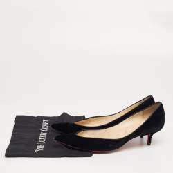 مملوكة مسبقًا Christian Louboutin Black Velvet Kitten Heel Pumps Size 40