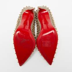 مملوكة مسبقًا حذاء كعب عالي كريستيان لوبوتان بيغال قماش لوركس ذهبي فاتح مرصع مقاس 38.5