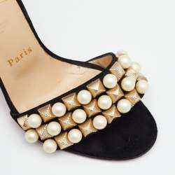 مملوكة مسبقًا Christian Louboutin Black Suede Tudor Bal Ankle Cuff Sandals Size 36