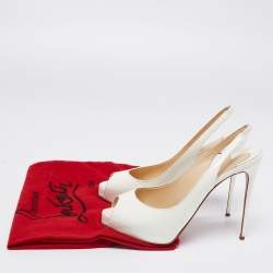 Pre Owned Christian Louboutin Off-White Patent Leather Private Number Slingback Sandals Size 38.5
