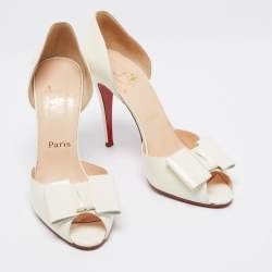 Pre Owned Christian Louboutin Off-White Patent Leather Jolie-Noeud Peep-Toe Pumps Size 41