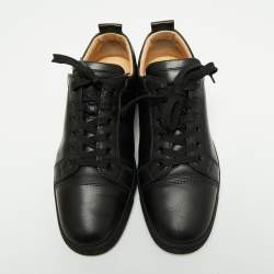 Pre Owned حذاء رياضي كريستيان لوبوتان لوي جونيور جلد أسود بعنق منخفض مقاس 42.5