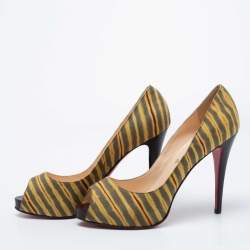 Christian Louboutin Tri-Color Printed Canvas Very Prive Peep-Toe Pumps Size 41