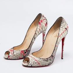 مملوكة مسبقًا حذاء كعب عالي كريستيان لوبوتان جلد ثعبان متعدد الألوان بطلاء سبلاتر ومقدمة مفتوحة مقاس 41