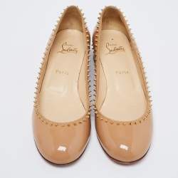 Pre Owned Christian Louboutin Beige Patent Leather Treliliane Spike Pumps Size 38
